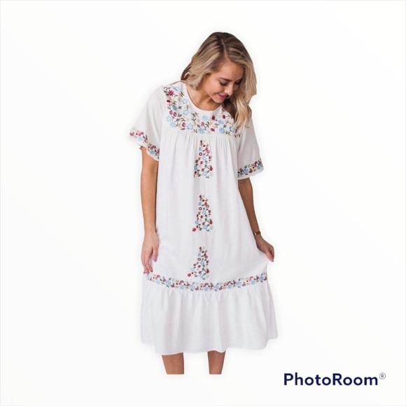 ORANGE CREEK LA White Floral Embroidered Short Sleeve Midi Dress Size Large - Picture 4 of 12